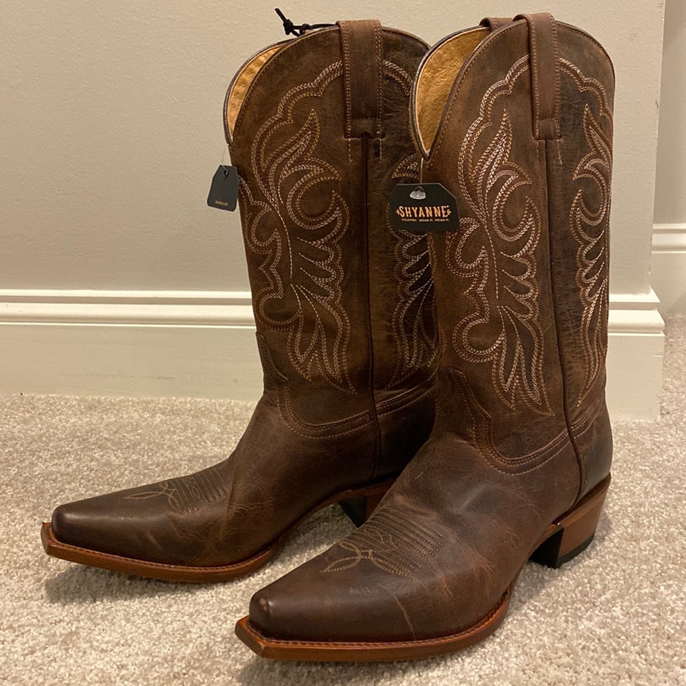 Shyanne Women’s Western Cowboy Boot - NWT Size 9 1/2